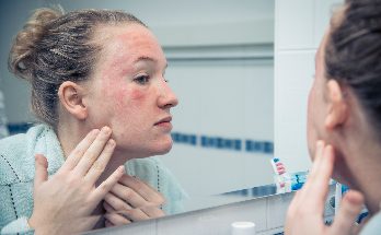 Frau vom Spiegel  Frau vom Spiegel